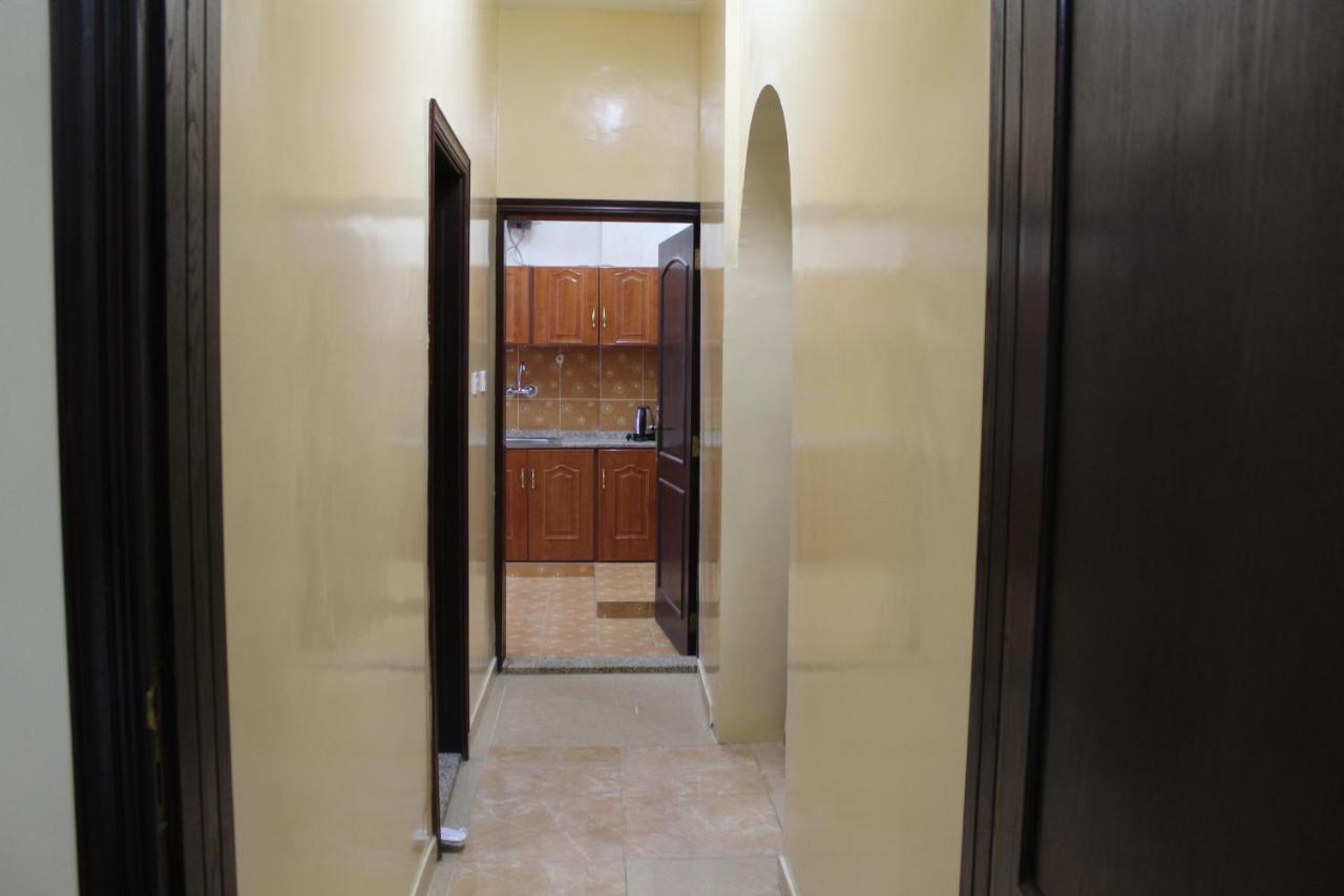 Al Aman Hotel Apartment Al Buraimi Esterno foto